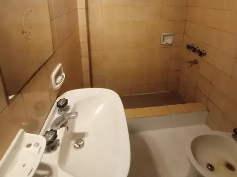 Departamento 4 ambientes con 1 baño