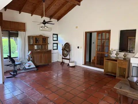 Casa en Venta en Pueblo General Belgrano, USD 190.000