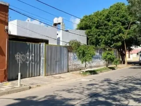 Salvador Del Carril 900