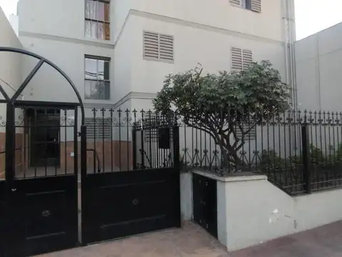 Departamento 2 dor con balcón en VENTA – Barrio San Vicente
