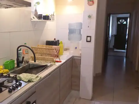 Casa 5 ambientes con 3 baños