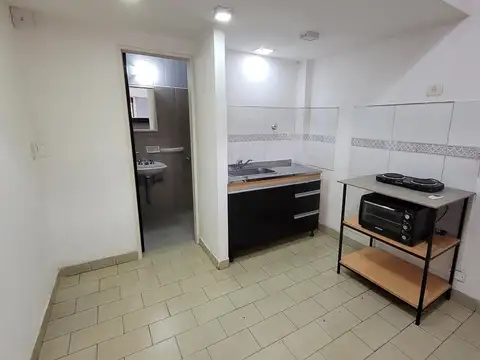 Departamento un ambiente cerca de la estación apto profesional en Alquiler - Morón
