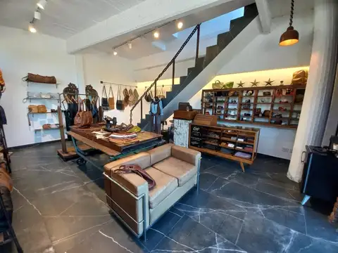 LOCAL en VENTA en el Bajo de SAN ISIDRO 