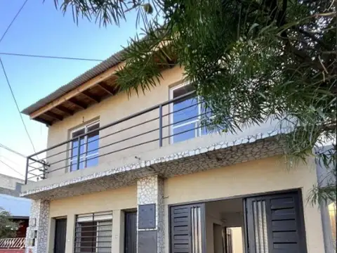 VENTA-PH 4AMB- LANUS ESTE- CON GARAGE