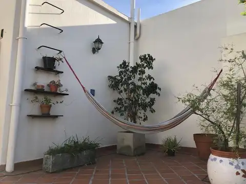 Depto Tipo Casa en Alquiler de 2 dormitorios