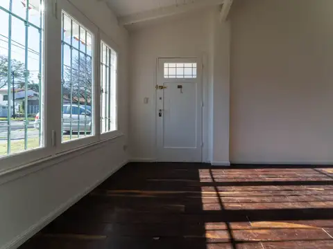 Casa en Venta en Adrogue, USD 380.000