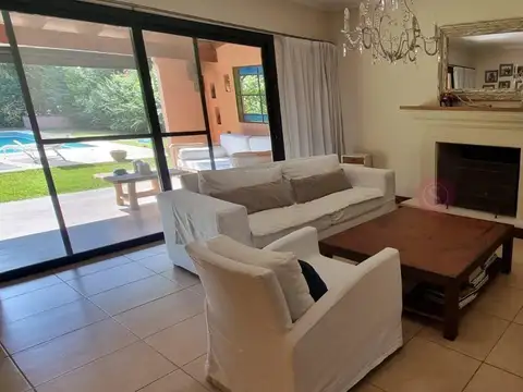 Casa  en Venta en Saint Matthew´s, Pilar, G.B.A. Zona Norte