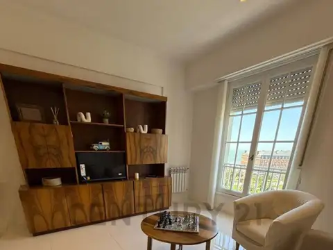 Departamento en Venta en Plaza Colon, USD 143.900