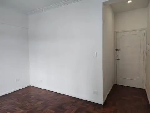 Avenida Manuel Ricardo Trelles 2100, Piso 2