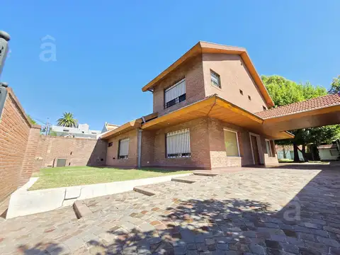 Chalet en Venta Villa Ballester - Excelente Cuatro Ambientes - Zona Plaza Mitre.