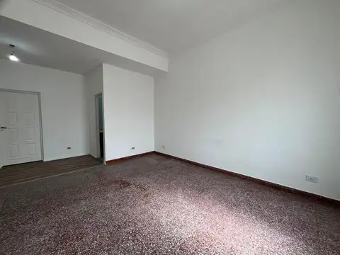 VENTA PH 2 AMBIENTES WILLIAM MORRIS-HURLIGHAM