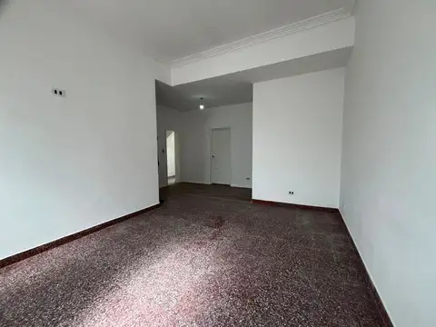 Depto Tipo Casa 2 ambientes con 1 baño