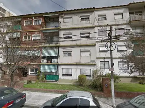 En Venta Hermoso Departamento en Ciudad Jardin de 3 Ambientes F: 8198