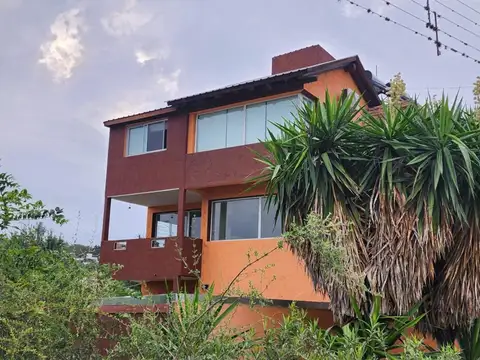 Casa 3 ambientes con 3 baños