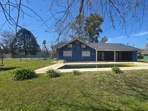 Casa Chalet  en Alq. Temporario en Barrio Parque Los Pinos, Exaltación de la Cruz, G.B.A. Zona Norte