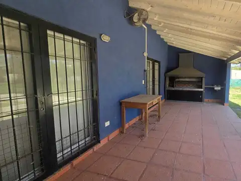 Casa en Alquiler Temporal en Los Pinos, USD 3.000