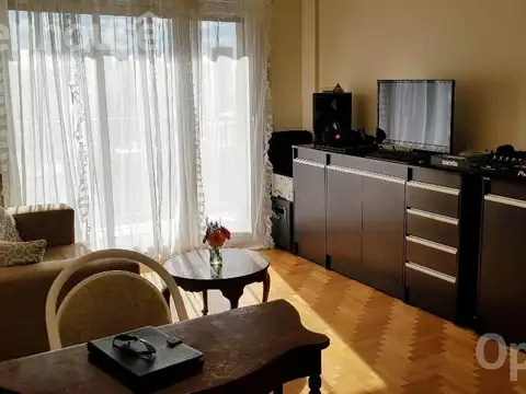 Departamento en Venta en San Cristobal, Capital Federal