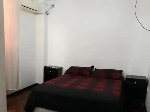 Uruguay 800, Piso 1