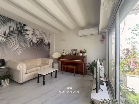 Depto Tipo Casa 4 ambientes con 1 baño