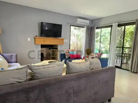 CASA EN VENTA BARRIO PRIVADO TERRUÑOS DE ARAOZ 1