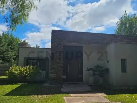 Araoz 2300, Piso 0
