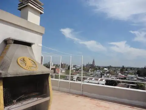 2 ambientes céntrico con balcón