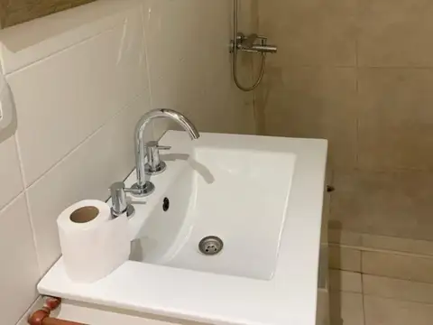 Departamento en Alquiler en Lomas de Zamora, $ 650.000