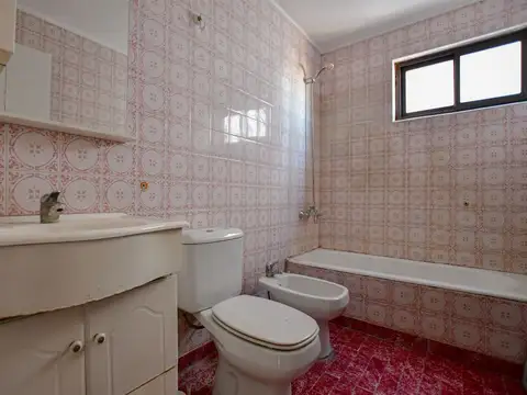 Departamento 4 ambientes con 1 baño