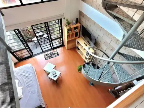 Depto Tipo Casa en Alquiler de 2 ambientes