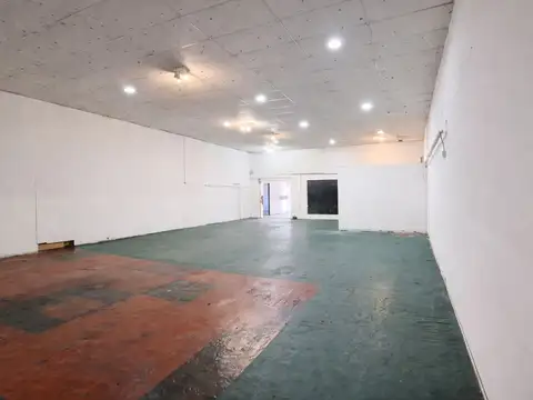 Local en Venta en Santa Rosa, USD 280.000