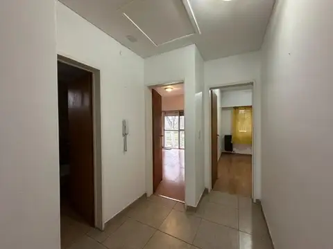 Departamento en Alquiler en Don Torcuato, $ 700.000