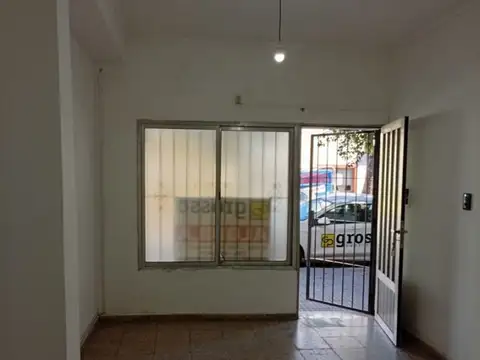 Local en Alquiler en Santa Fe, $ 450.000