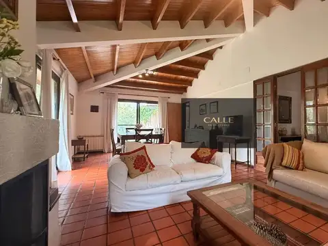 Casa en Venta de 4 dormitorios