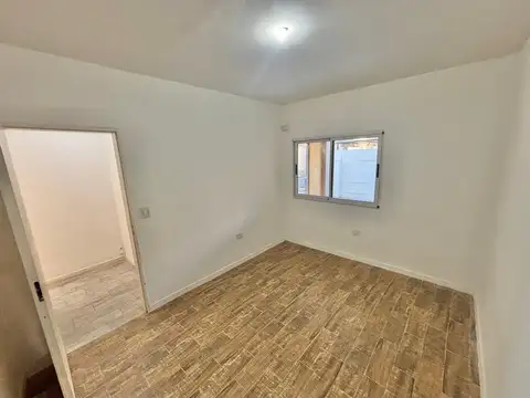 Depto Tipo Casa 3 ambientes con 1 baño