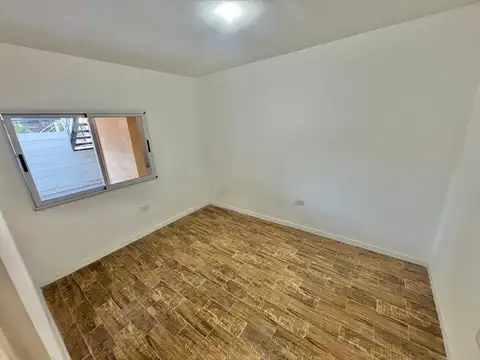 Depto Tipo Casa en Venta en Hurlingham, USD 69.000