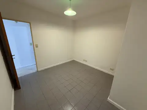 Depto Tipo Casa en Venta 40 años