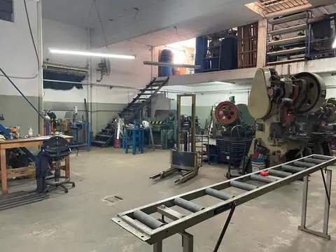 Esquiu al 5700