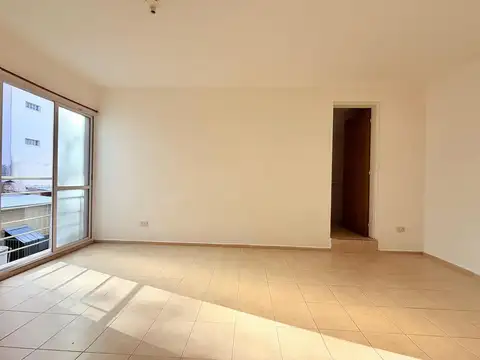 Departamento monoambiente 3 piso por escalera
