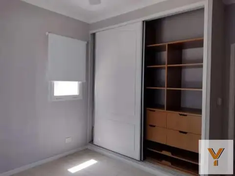Casa 10 ambientes con 5 baños