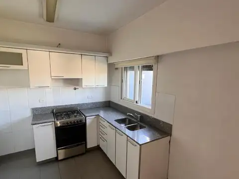 ALQUILER TEMPORARIO CUATRO AM DUPLEX C COCHERAPUERTO MADERO