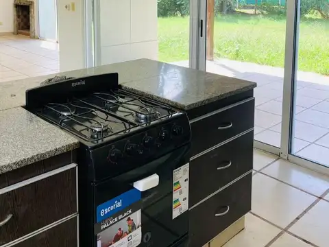 Casa en Alquiler en Altos Del Sol, $ 1.900.000