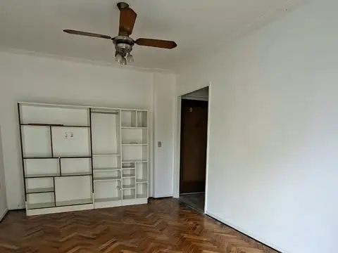 Departamento en Alquiler en Villa Devoto, $ 980.000