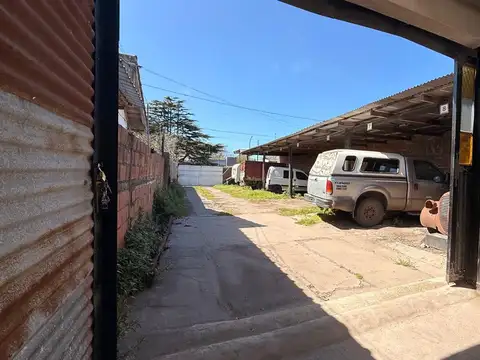 Galpón + Tinglado en Alquiler | 380 m² de Lote | Las Avenidas