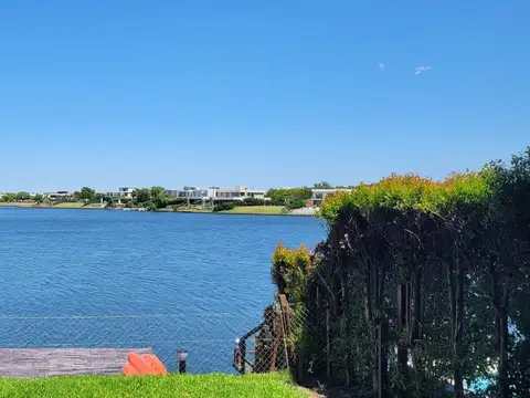 Departamento en Alquiler de 3 dormitorios