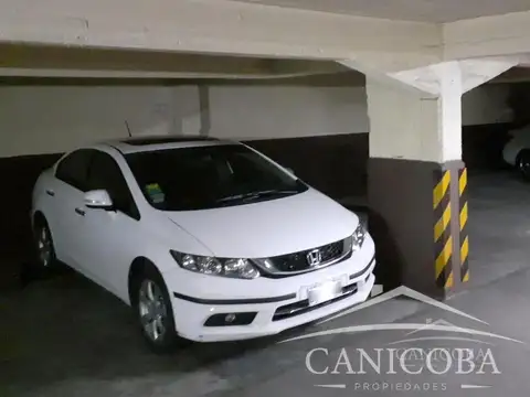 Cochera en Centro