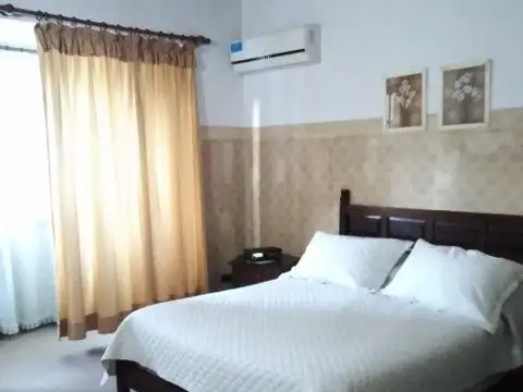 Casa  en Venta ubicado en Berazategui,  G.B.A. Zona Sur - SVN0085_LP583870_1