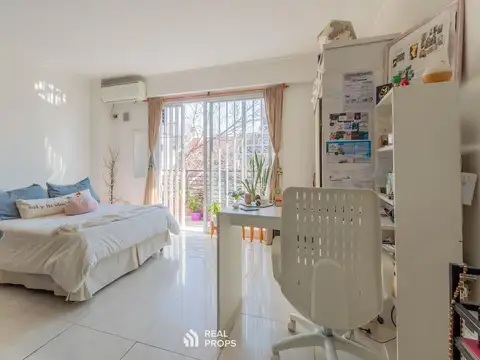 ALQUILER departamento Monoambiente con balcón Barrio Monte Castro