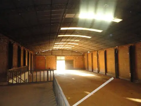 Galpon en Venta en Posadas, USD 1.200.000