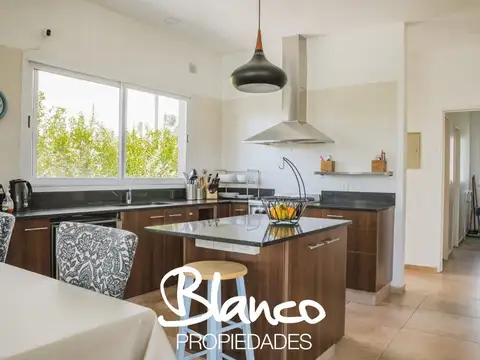 Casa  en Venta en Vistas, Puertos, Escobar