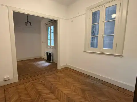 Ugarteche 3300, Piso 2